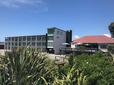 Beachfront Hotel Hokitika