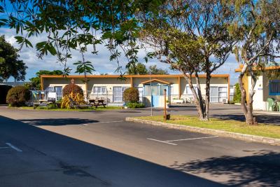 Sundowner Spanish Lady Motel