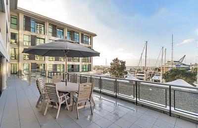 Auckland Harbour Central Apartments