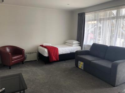 Ambassador Motor Inn