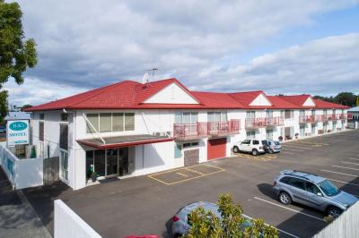 B-K's Motor Lodge