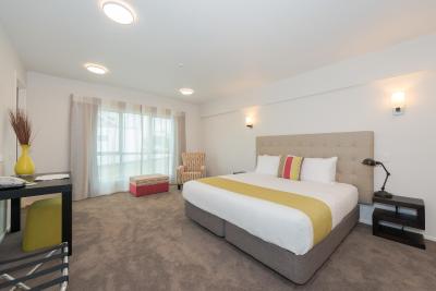 Clarion Suites @ The Ambassador Hotel