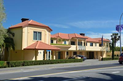Best Western Tuscany Gardens