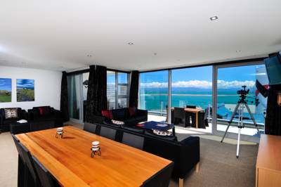 Seaside Penthouse Apartment
