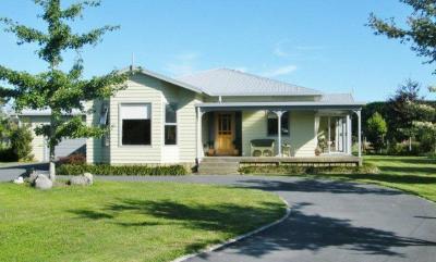Awanui Homestay