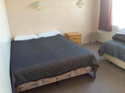 Charlton Motel