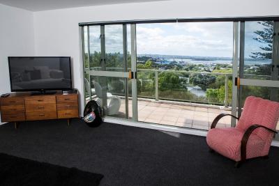 Majestic 3 Bedroom Apartment with magnificent views