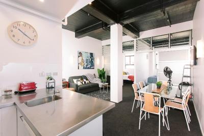 Auckland Central Apartment