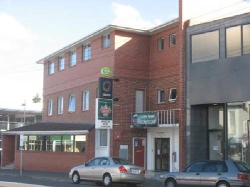 The Waratah Hotel