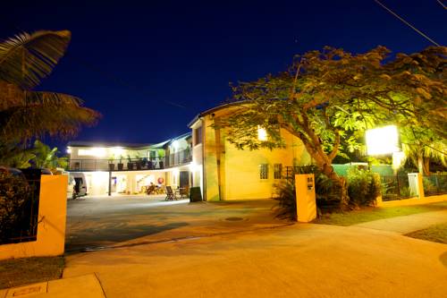 Caloundra Backpackers