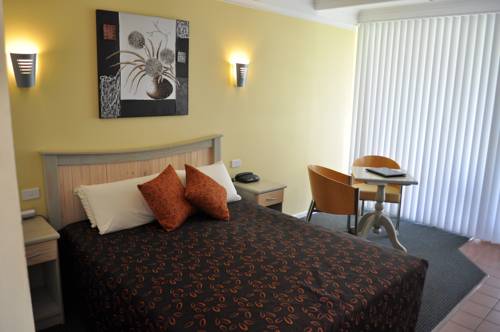 Black Dolphin Resort Motel & Apartments