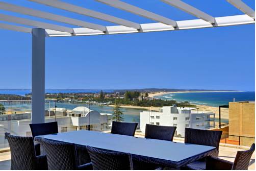 Sandy Cove Apartments
