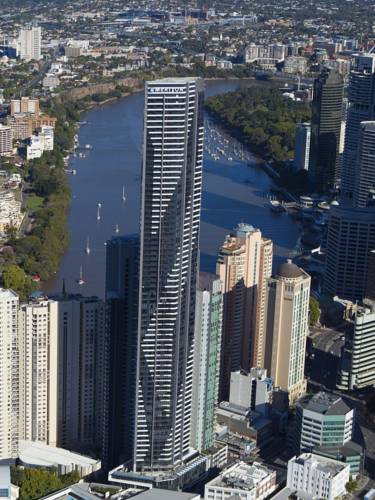 Meriton Serviced Apartments Adelaide Street