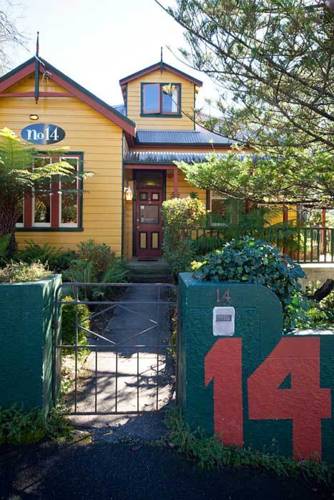 No.14 Hostel