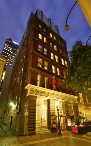 Metro Apartments On Bank Place