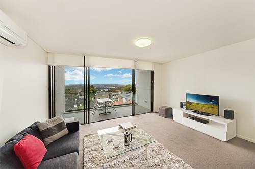 Wyndel Apartments - The Mint