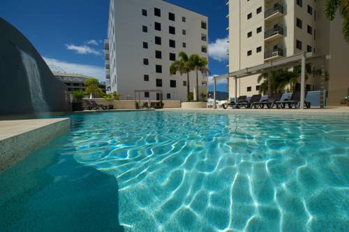Jack and Newell Holiday Apartments