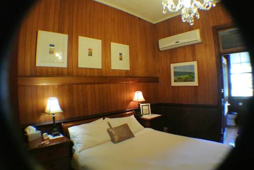 Wiss House Bed & Breakfast