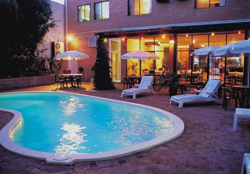 City Stay Apartment Hotel