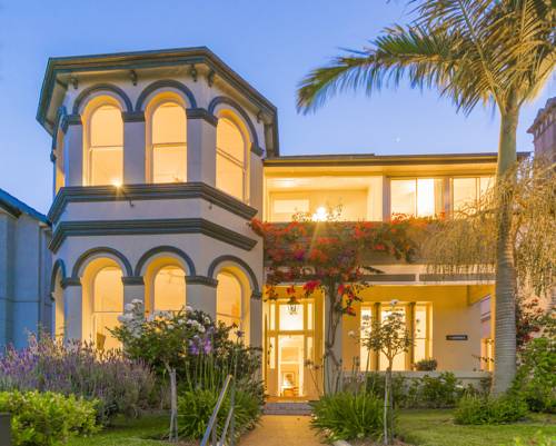 Admiral Collingwood Lodge