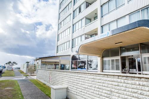The Shore Apartments - Beachfront