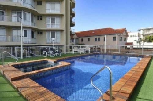 Foreshore Beachfront Apartments