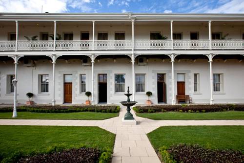 Denison Boutique Hotel