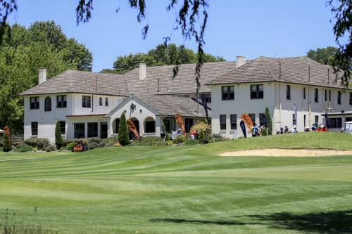Dormie House