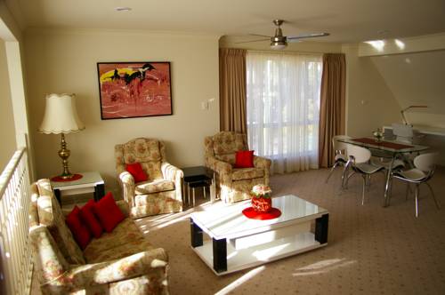 Canberra accommodation deakin