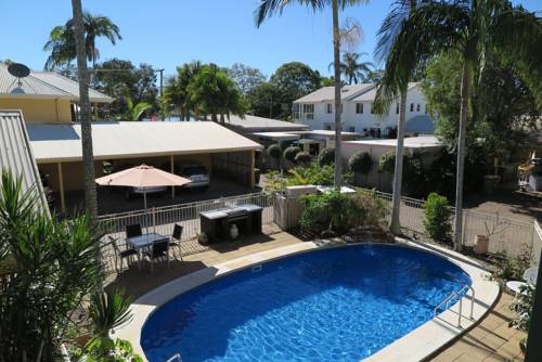 Noosa River Palms