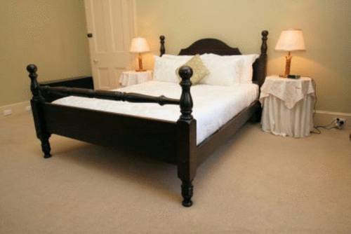 Waratah On York Bed & Breakfast