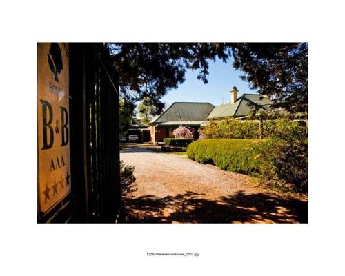 Heronswood House B & B
