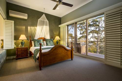 Avocado Sunset Bed & Breakfast