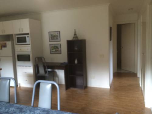 Australian Home Away Ringwood Bardia