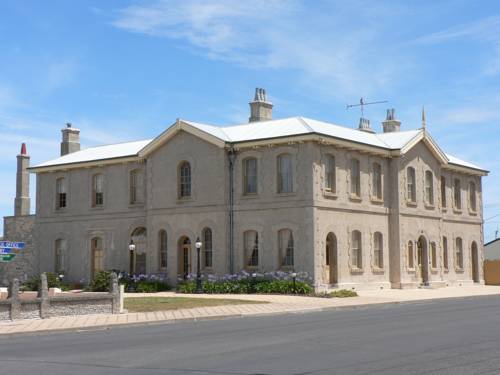 The Customs House B & B