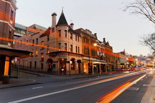 Russell Hotel In The Rocks