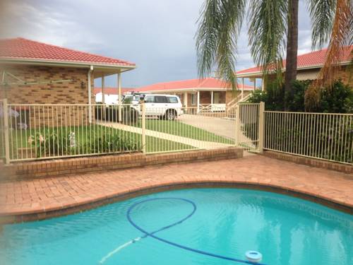Baybrook Motor Inn