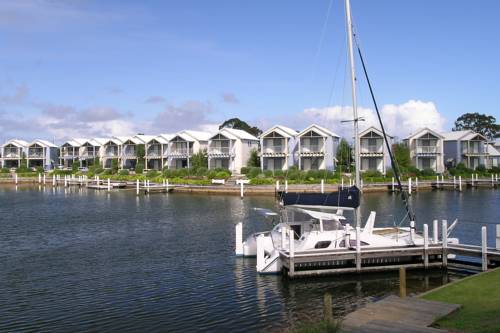 Captains Cove Waterfront Apartments