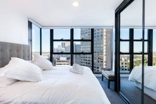 Logan - Beyond a Room Private Apartments