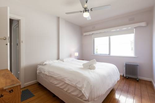 Lillian - Beyond a Room Private Apartments