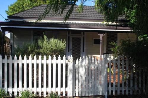 Maylands Cottage