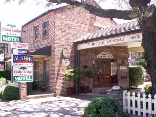 Cedar Lodge Motel