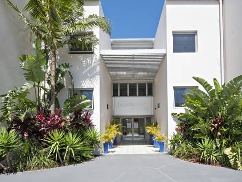 Shoal Bay Beach Club Apartments