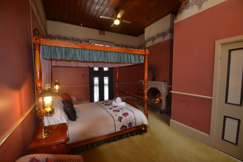 Bordello Hotel, Bar & Spa