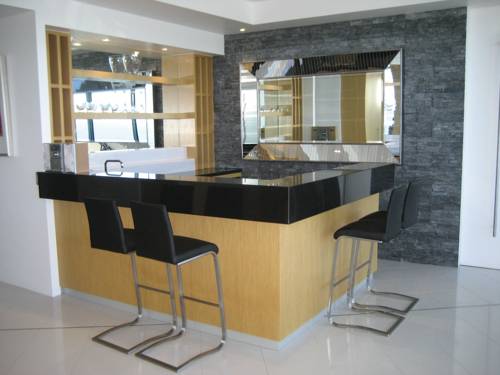 Aria Apartments