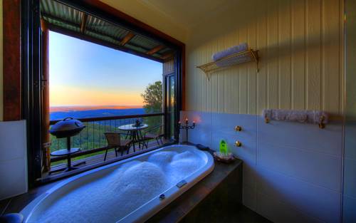 At Remingtons Private Cottages & Lodge