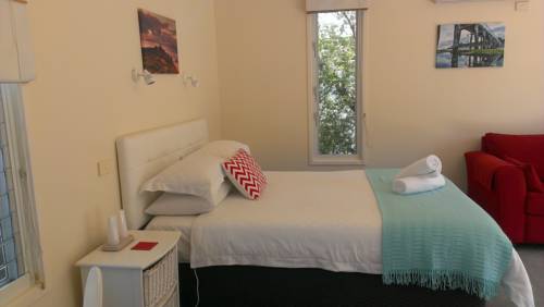 Springtide Studio Apartments