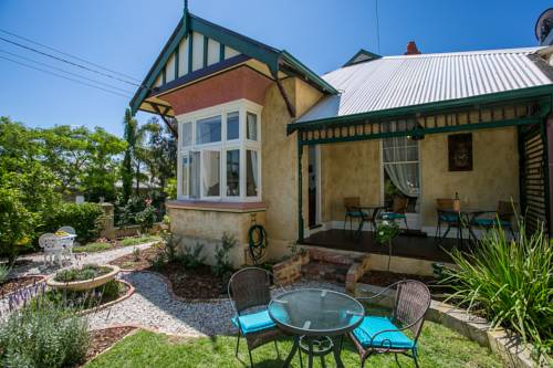 Danum House B&B
