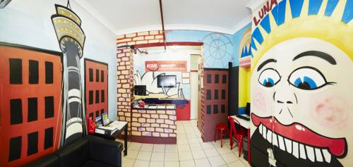 Home Backpackers