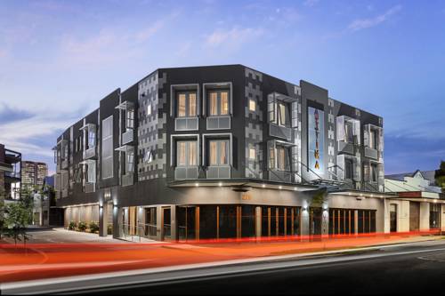 Attika Hotel